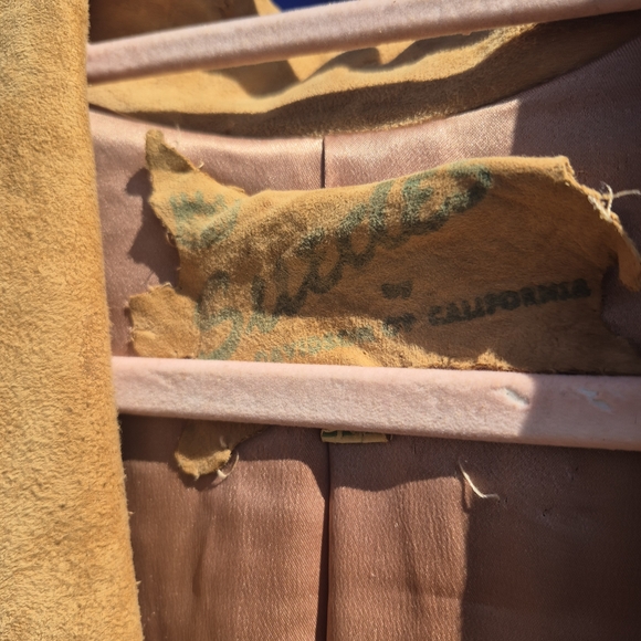 Women's Tan Coat - Picture 6 of 10